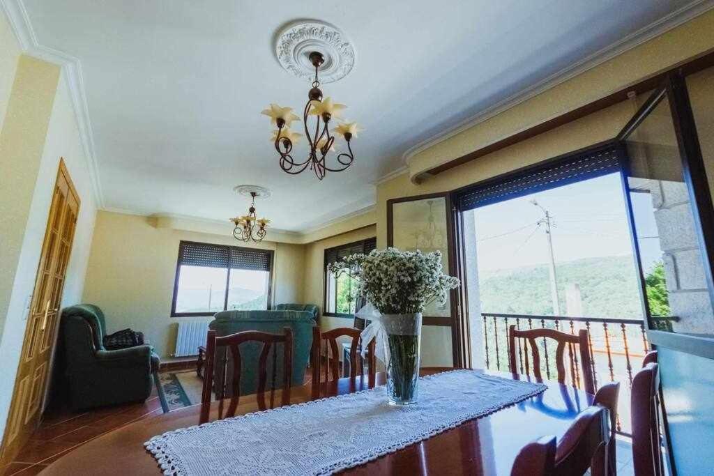 Casa Ourense Guxinde A Pereira Buitenkant foto