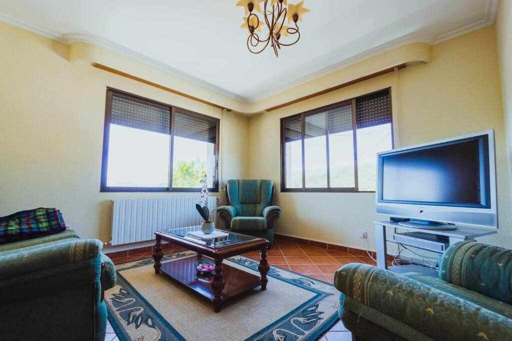 Casa Ourense Guxinde A Pereira Buitenkant foto